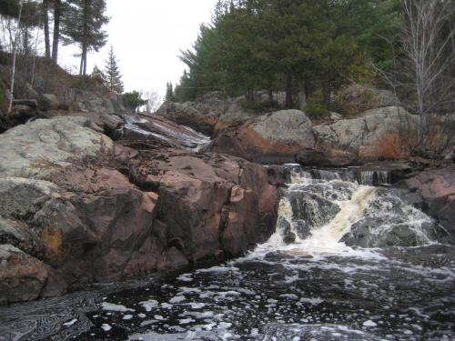 Odd, stained rocks around Dee Lundeen