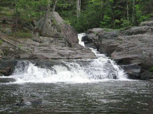 Lower chute and waterfall on Silver River