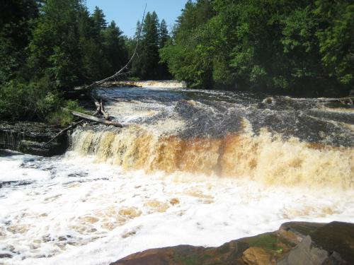 Closeup of one of the lower drops