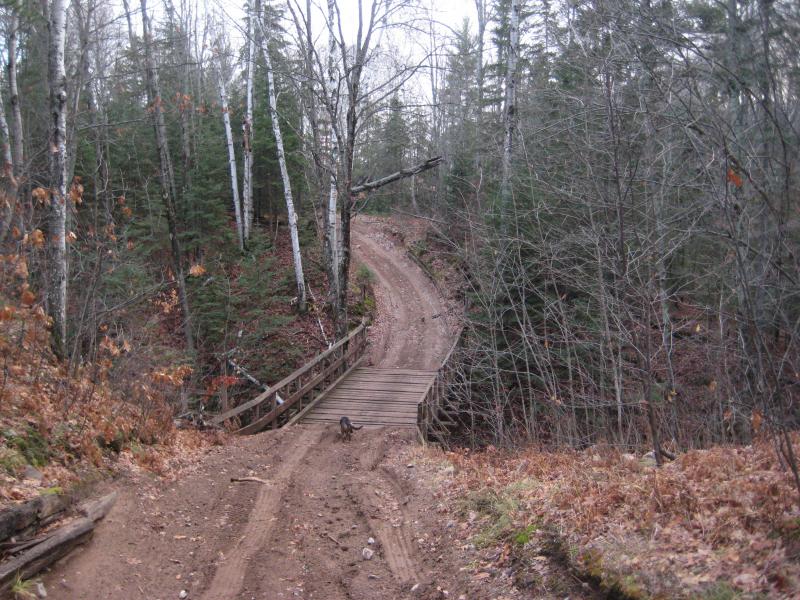 Steep drive over Morgan Creek