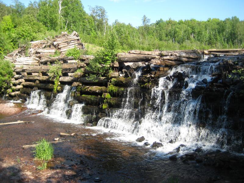 Redridge Dam Falls, trickling through the timber dam