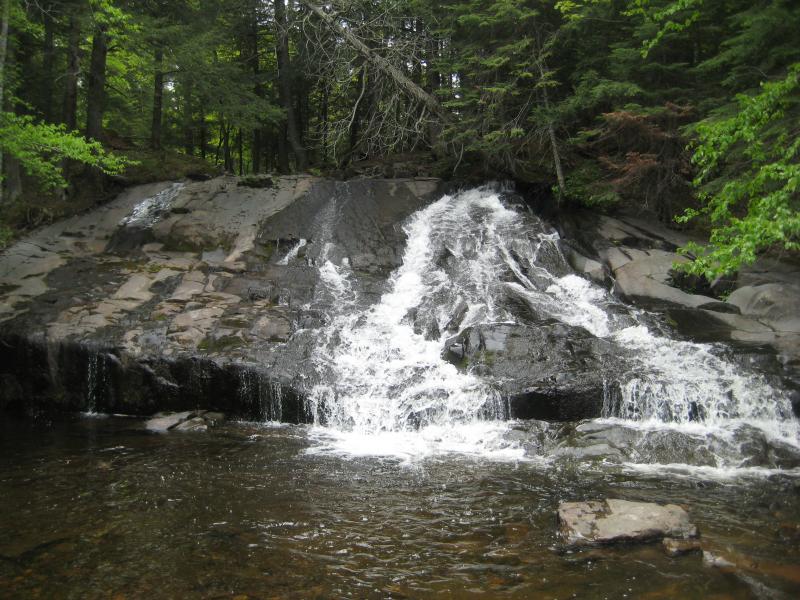 Partial stream over the rock